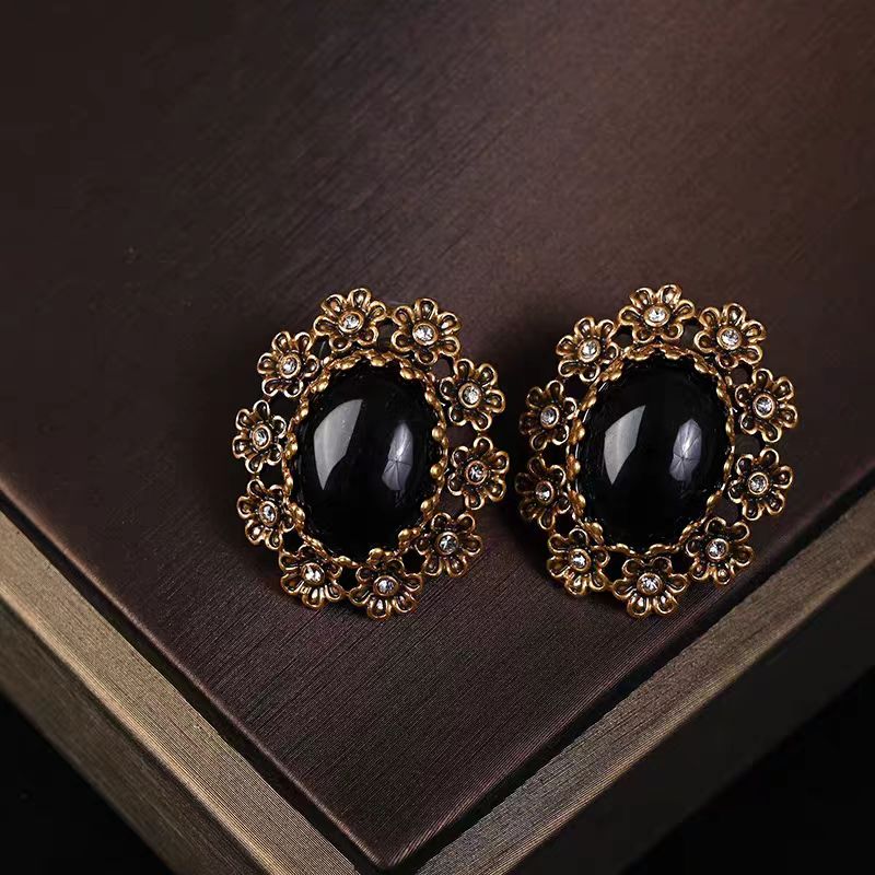Elegant Onyx Bloom Stud Earrings