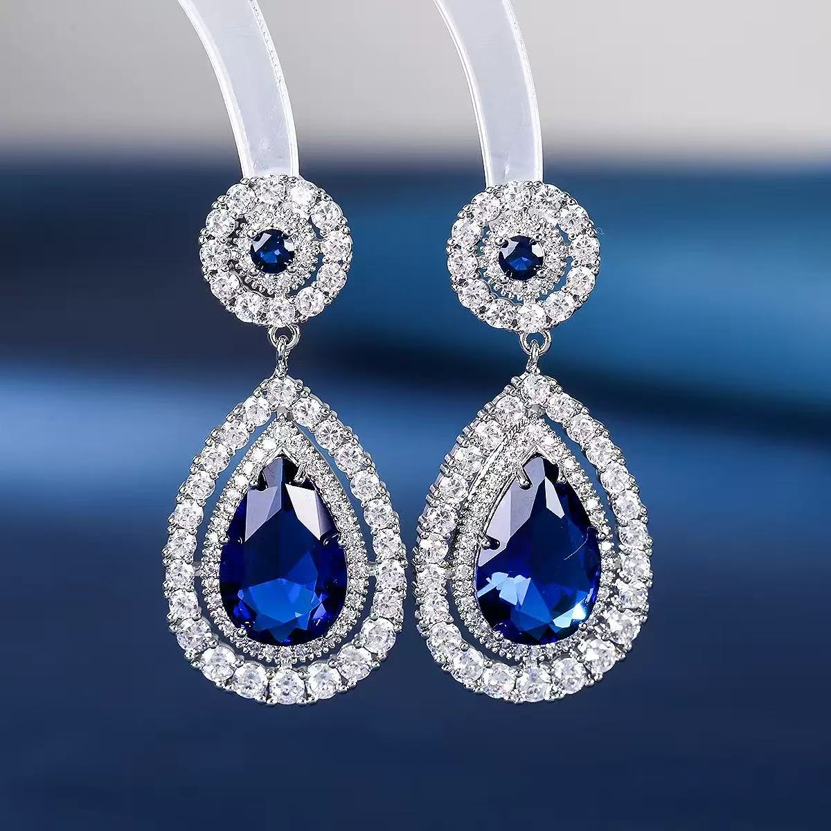Elegant Teardrop Rhinestone Earrings (Blue Gem)
